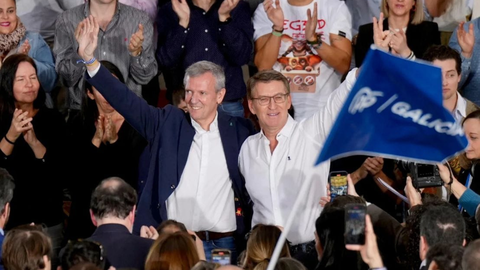 Alfonso Rueda (izq.) y Alberto N&uacute;&ntilde;ez Feij&oacute;o