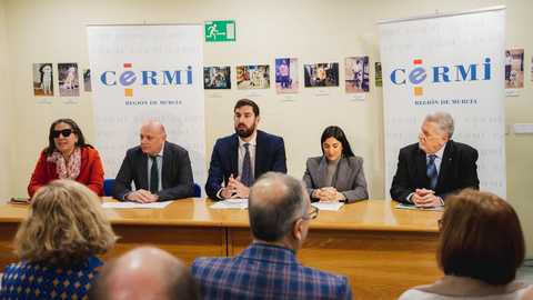 Firma del convenio de colaboraci&oacute;n con Cermi