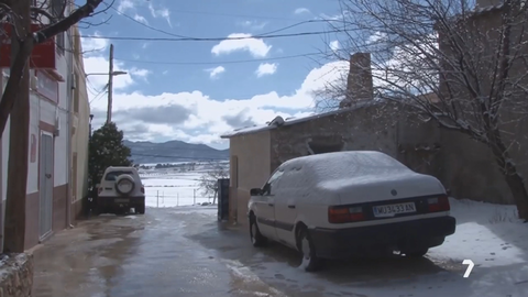 El fr&iacute;o y la nieve llegan a la Regi&oacute;n
