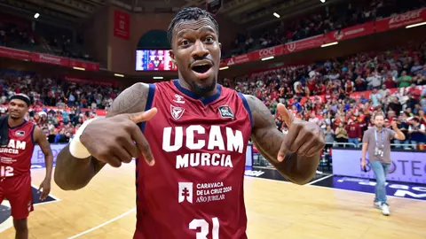 Dylan Ennis