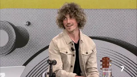 Vic Vela (V&iacute;ctor Vald&eacute;s)