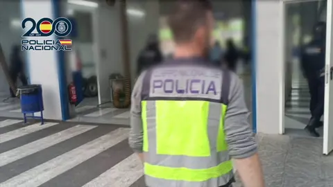 Imagen de la Polic&iacute;a en la ITV de Santomera