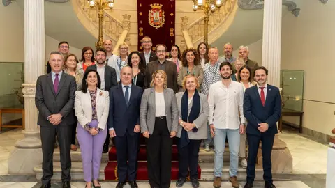 La alcaldesa Noelia Arroyo ha recibido al rector de la Universidad Nacional de Educaci&oacute;n a Distancia, Ricardo Mairal