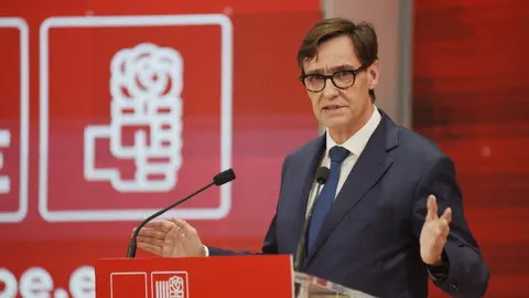 Salvador Illa, candidato del PSC para las elecciones de Catalu&ntilde;a (foto: Agencias)