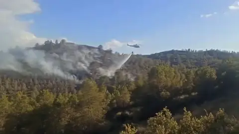 Un helic&oacute;ptero acude a la Sierra