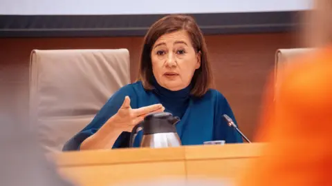 La presidenta del Congreso de los Diputados, Francina Armengol, en la comisi&oacute;n de investigaci&oacute;n