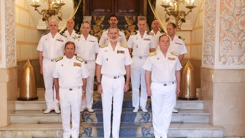 El Rey visita en Cartagena el Cuartel General de la Fuerza de Acci&oacute;n Mar&iacute;tima (foto: Casa Real)