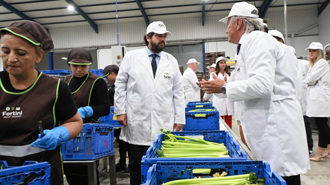 El presidente de la Comunidad, Fernando L&oacute;pez Miras, inaugura en Torre-Pacheco las nuevas instalaciones de la empresa Hortofortini
