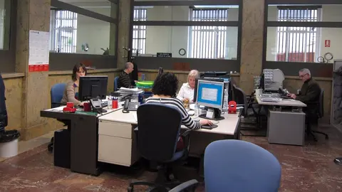Funcionarios en horario de trabajo
