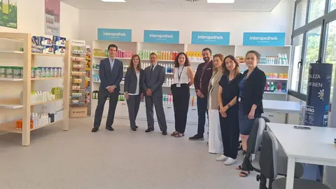 Imagen de la inauguraci&oacute;n de la und&eacute;cima aula simulada de farmacia de la Fundaci&oacute;n Hefame, en Alcorc&oacute;n (foto: agencias)