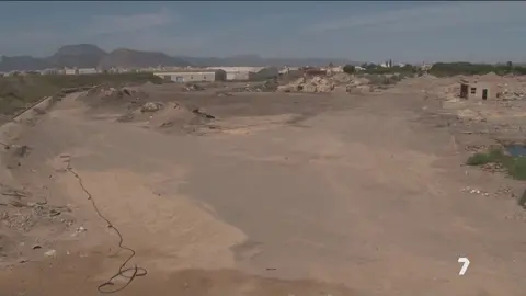 Los terrenos de El Hond&oacute;n de Cartagena que limpiar&aacute; el Gobierno regional (foto: La 7)