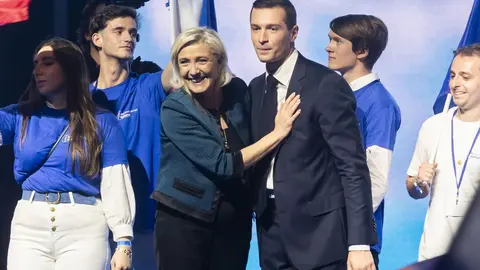 Imagen de archivo de Marine Le Pen y Jordan Bardella en un mitin de las legislativas del 30 de junio de 2024 (foto: EP)