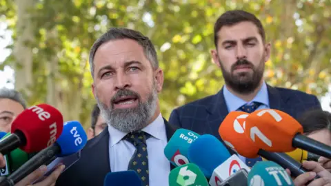 Abascal, con Jos&eacute; &Aacute;ngel Antelo