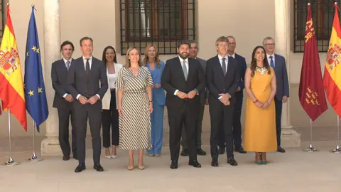 El Gobierno regional hace oficial sus reestructuraciones tras la toma de posesi&oacute;n de los dos nuevos consejeros (foto: La 7)