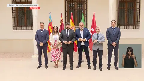 Representantes de la Cumbre en defensa del Trasvase Tajo-Segura (foto: La 7)