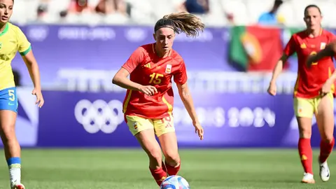 Eva Navarro debuta en los Juegos Ol&iacute;mpicos de Par&iacute;s 2024 con el Brasil-Espa&ntilde;a de fase de grupos (foto: Agencias)