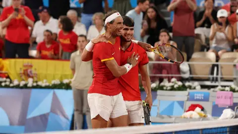 La pareja 'Nadalcaraz' dice adi&oacute;s a los Juegos Ol&iacute;mpicos de Par&iacute;s 2024 (foto: Agencia)