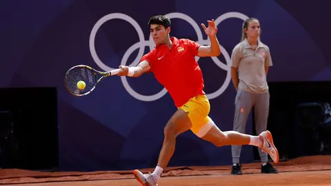 Carlos Alcaraz, durante un partido en los recientes juegos Ol&iacute;mpicos
