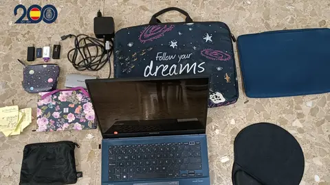 Materiales que se encontraban en el interior del veh&iacute;culo (foto: PN)