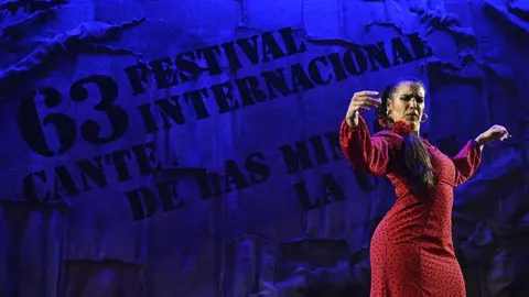 Una de las actuaciones de la segunda semifinal del Festival Cante de las Minas