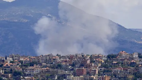 Israel bombardea L&iacute;bano (foto: EP)