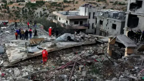 Ataque de Israel sobre Hezbol&aacute; en Beirut