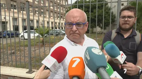 Uno de los abogados que defienden a los empresarios condenados por el caso de prostituci&oacute;n de menores en Murcia (foto: La 7)