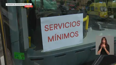Servicios m&iacute;nimos por la huelga de transporte (foto: La 7)