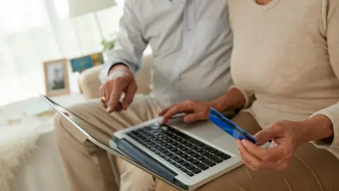  &iquest;Qu&eacute; son los comparadores de seguros de salud online y cu&aacute;les son sus beneficios? 