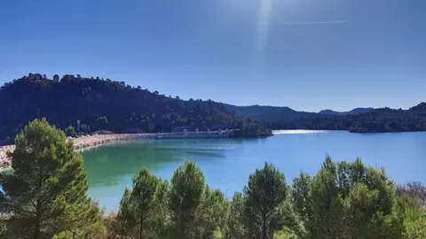Embalse del r&iacute;o Argos