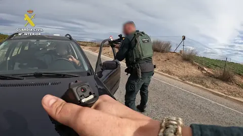 La Guardia Civil detiene a uno de los albaneses implicados en los 19 robos de cajeros autom&aacute;ticos cometidos en varias provincias espa&ntilde;olas, incluida la Regi&oacute;n (foto: GC)