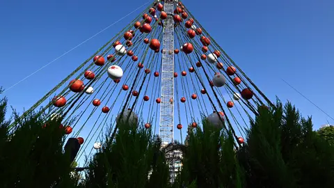 El Gran &Aacute;rbol de Navidad de la Plaza Circular de Murcia (foto: Ayuntamiento de Murcia)