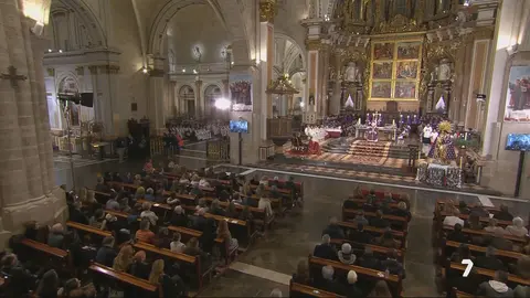 Misa funeral de las v&iacute;ctimas mortales de la DANA en Valencia desde la Catedral (foto: La 7)