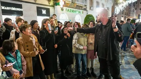 El centro de Cartagena acoge la primera Shopping Night
