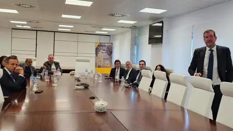 Hefame recibe al presidente de la Alianza Cooperativa Internacional, Ariel Guarco (foto: Hefame)