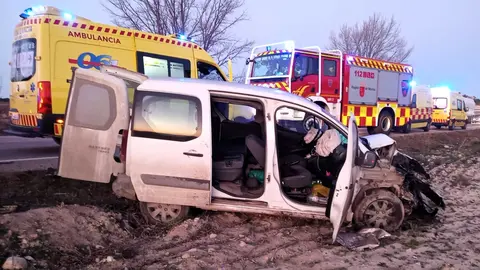 Accidente de tr&aacute;fico (foto: 1-1-2)