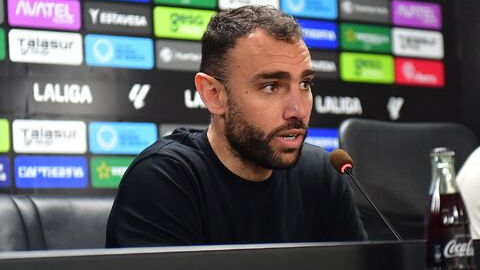 Gonzalo Verd&uacute; se despide del FC Cartagena (foto: FC Cartagena)