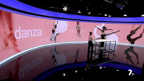 Entrevista a Carlota L&oacute;pez en 'Las Noticias de la Noche' (foto: La 7)