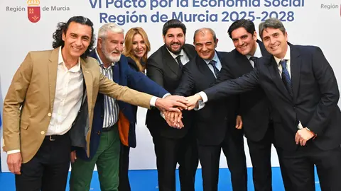 Pacto por la econom&iacute;a social en la Regi&oacute;n
