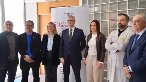 Los consejeros de Salud, Juan Jos&eacute; Pedre&ntilde;o, y de Pol&iacute;tica Social, Familias e Igualdad, Conchita Ruiz, participaron hoy en el acto por el D&iacute;a Mundial de las Enfermedades Raras (foto: EP)