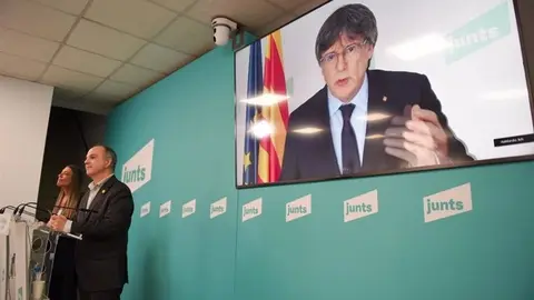 El presidente de Junts, Carles Puigdemont, en rueda de prensa (foto: EP)