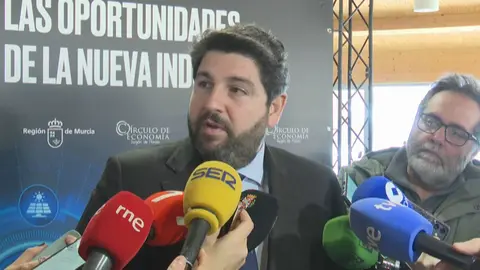 Fernando L&oacute;pez Miras, presidente de la Regi&oacute;n de Murcia (foto: La 7)