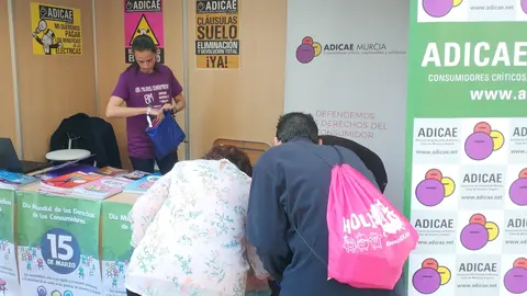 Adicae Regi&oacute;n de Murcia se prepara para el D&iacute;a del Consumidor de este 15 de marzo (foto: Adicae)