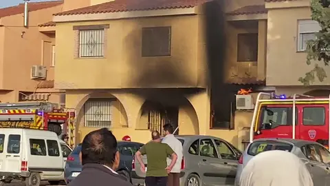 Un incendio en una vivienda de Los Alc&aacute;zares