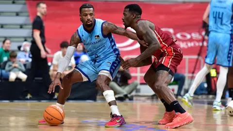 Shannon Evans dirige la sinfon&iacute;a andorrana en Murcia