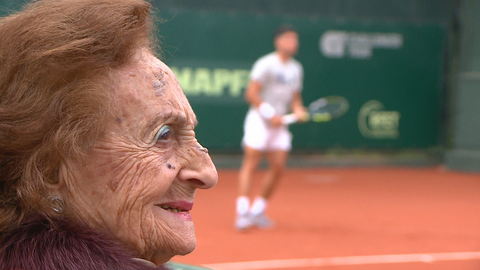 ABUELA FAN