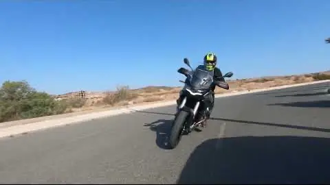 Moto Guzzi V85 Strada