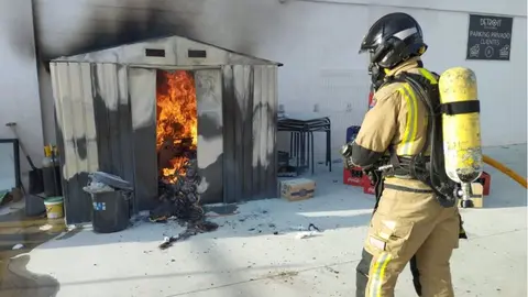 Bomberos