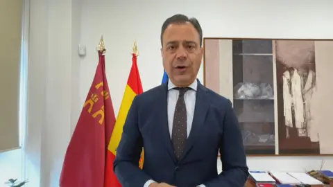 Marcos Ortu&ntilde;o, consejero de Presidencia, Portavoc&iacute;a, Acci&oacute;n Exterior y Emergencias de la Regi&oacute;n de Murcia (foto: La 7)