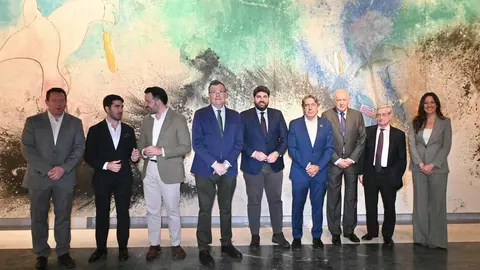 Crist&oacute;bal Gabarr&oacute;n inaugura su exposici&oacute;n en Las Claras